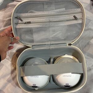 Momcozy White Travel Case for Accessories